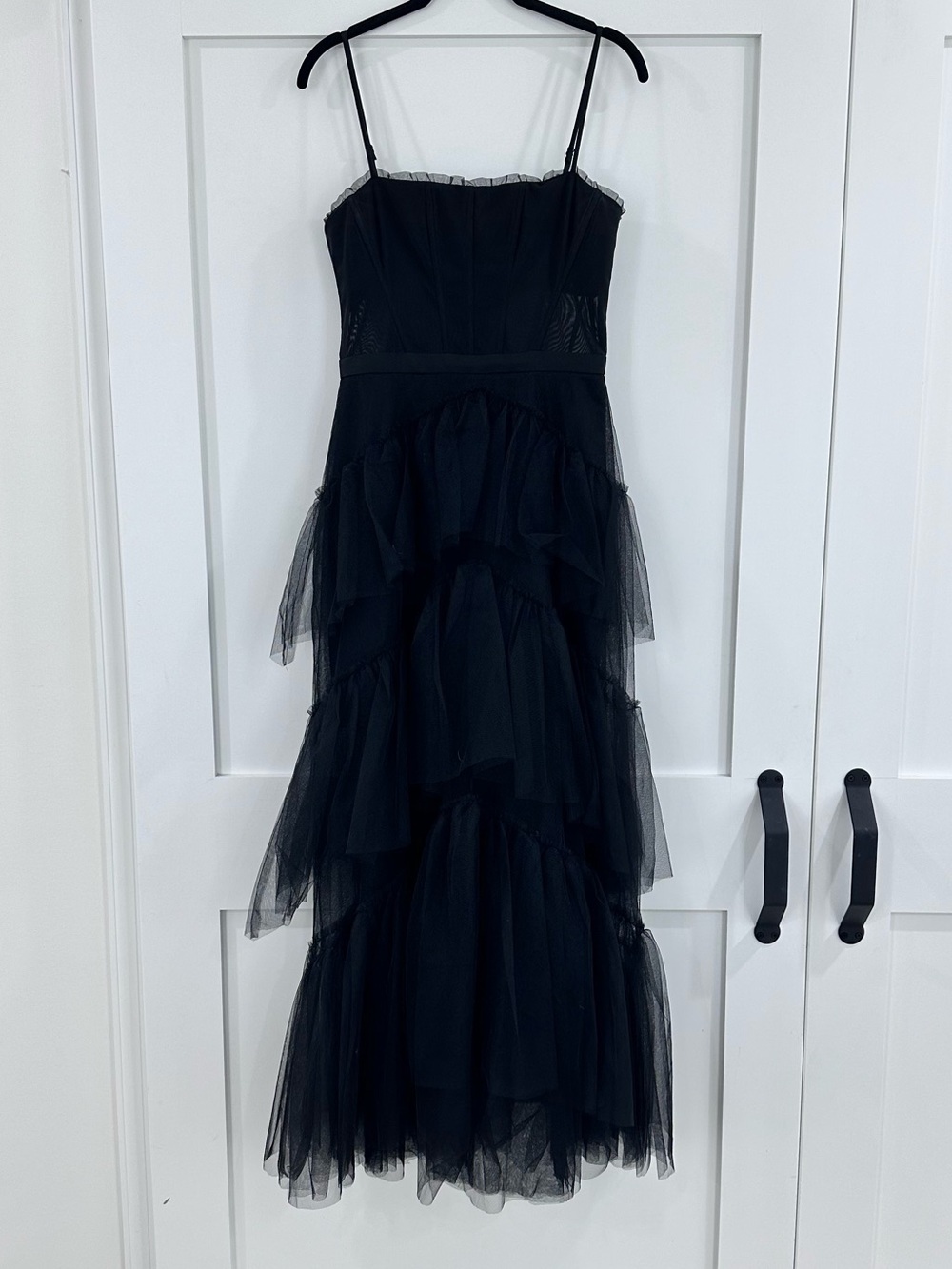 BCBGMAXAZRIA Oly Tiered Ruffle Tulle Evening Gown Black Size 6 - Picture 4 of 14
